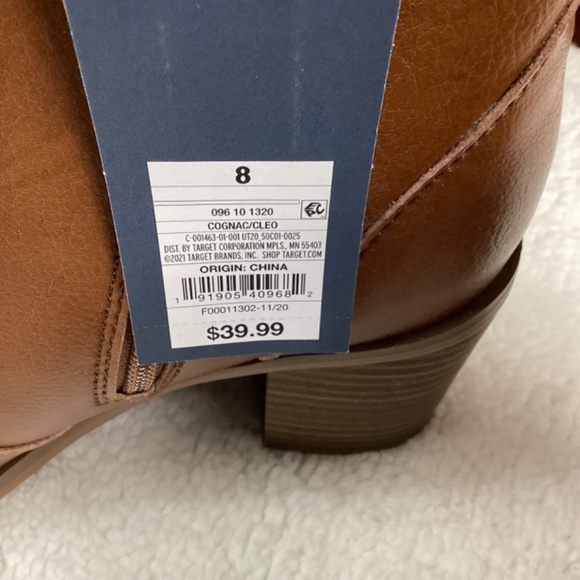 Universal Threads Cleo Ankle Boots NEW - Picture 4 of 11